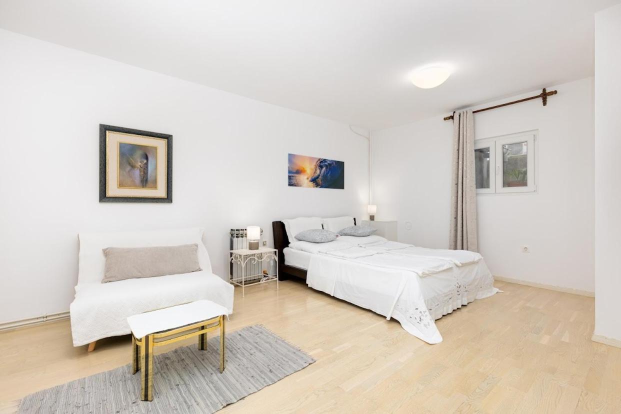 Apartment Anton Punat Buitenkant foto
